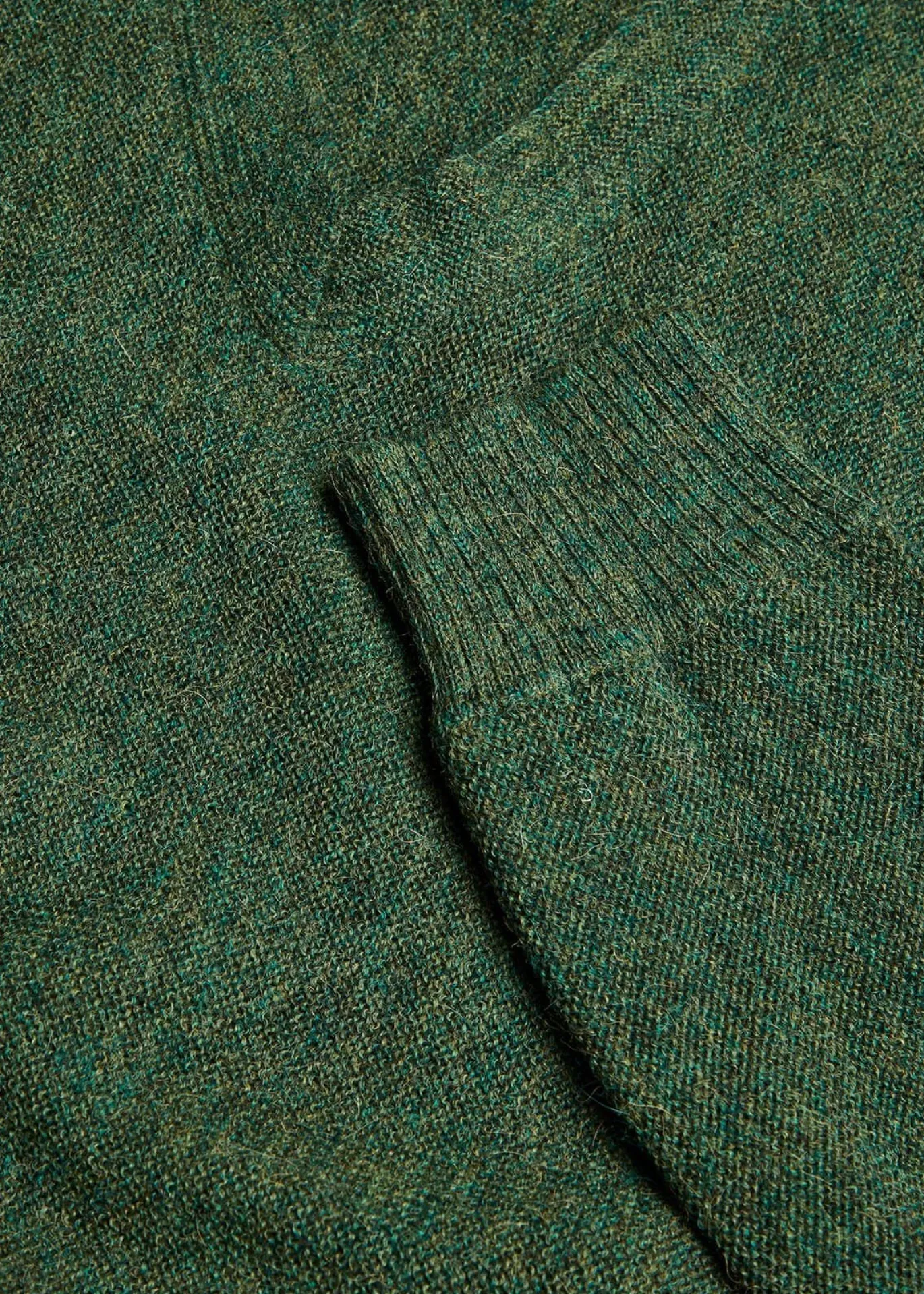 Classic Alpaca Links V-Neck Sweater