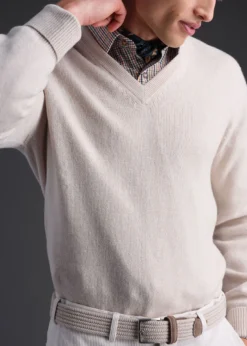 Classic Cashmere V-Neck Sweater