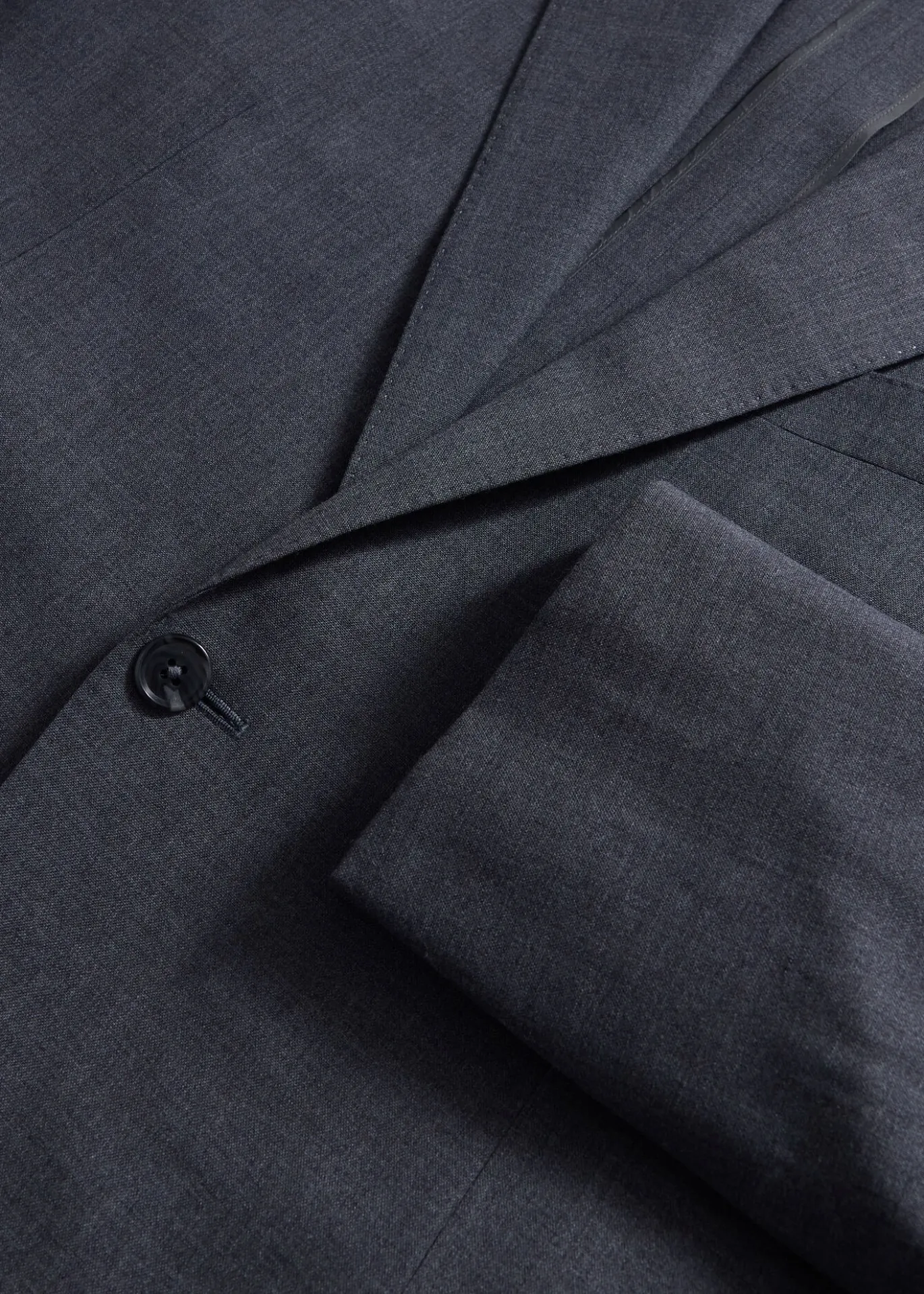 Super 120s Lightweight Summer Suit
