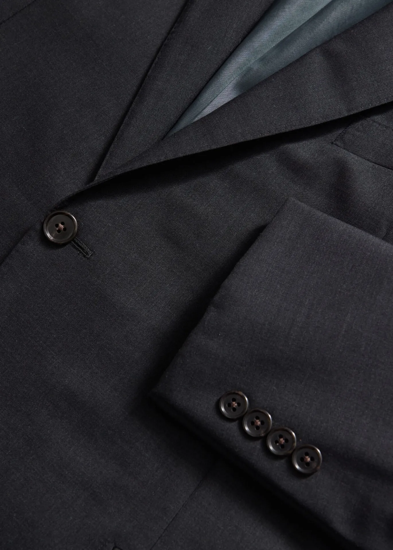 Super 120s Lightweight Wool Suit
